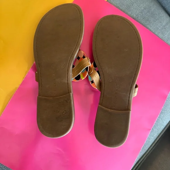 Kelly & Katie Brown Sandals with Medallion Detail - Picture 6 of 6